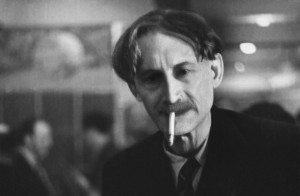 Henri Barbusse has a cig